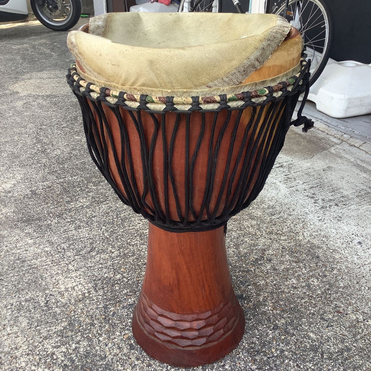 ジャンベ メーカー不明 高さ約64cm 打楽器 皮破れ